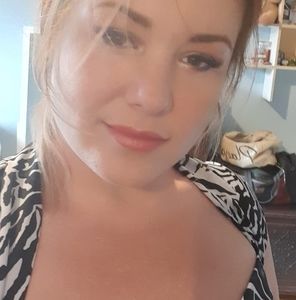 Meet your Posher, Catherine